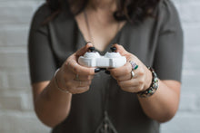 Load image into Gallery viewer, Video Game Controller SaharaFashion